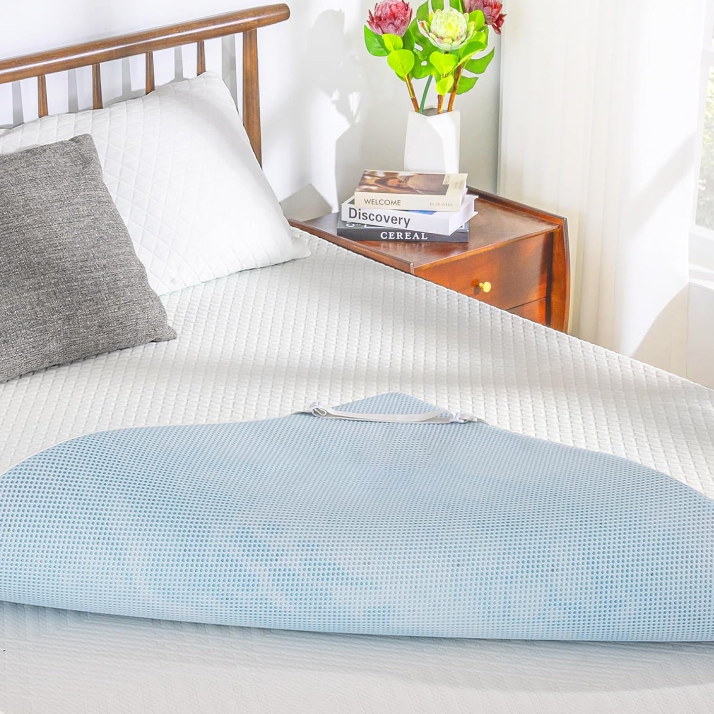 EGO Topper 3 Inch Queen Memory Foam Mattress Topper, Gel Foam Mattress Topper for Pressure Relief, Ventilated Design Bed Topper in a Box, CertiPUR-US Certified, 60"×80", Medium